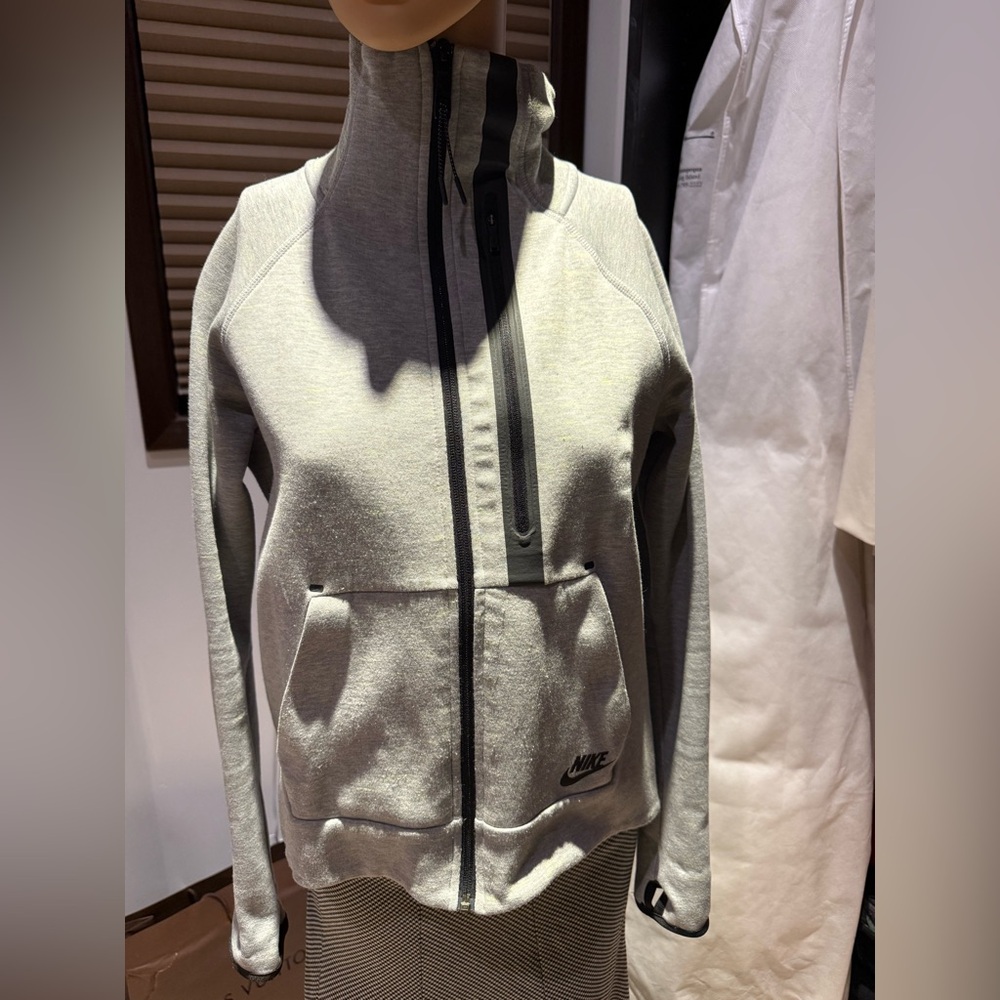 Nike Women's Light Gray Utility Jacket